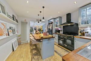Kitchen Breakfast Room- click for photo gallery